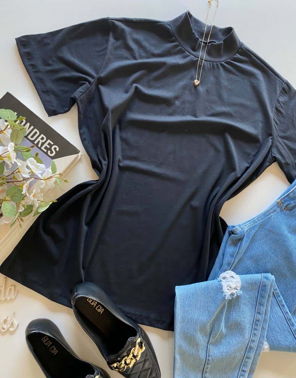 fernandaramosstore com br t shirt manga curta plus size com gola preta 1