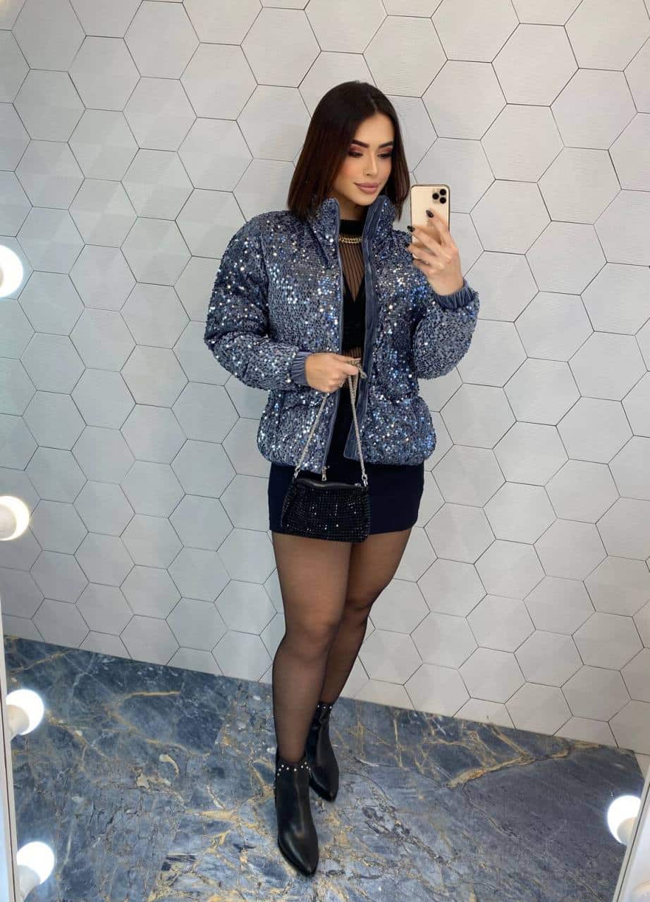 fernandaramosstore com br Jaqueta Feminina Puffer de Paetê Azul 1