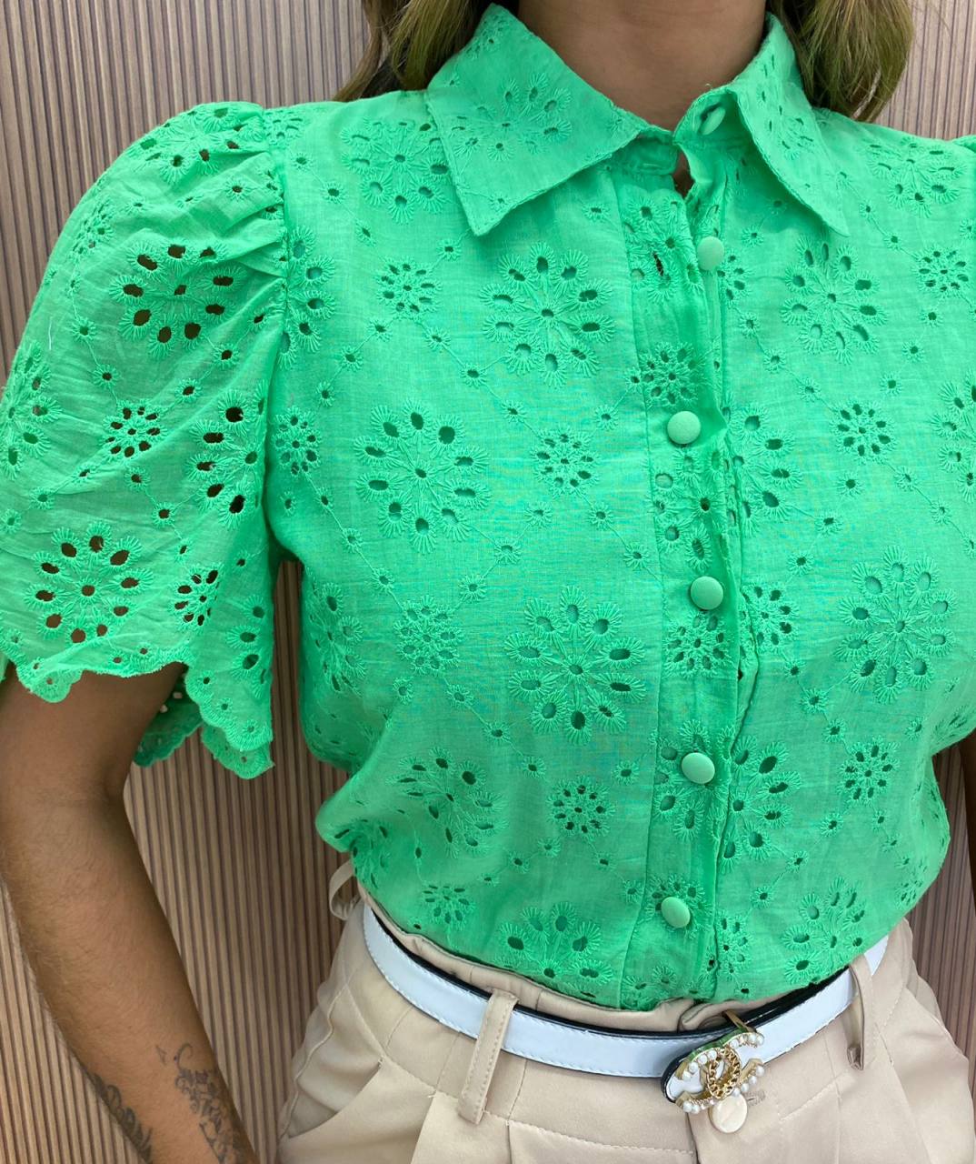 fernandaramosstore com br Cropped Feminino Alongado Laise Manga Curta Barbara Verde 1
