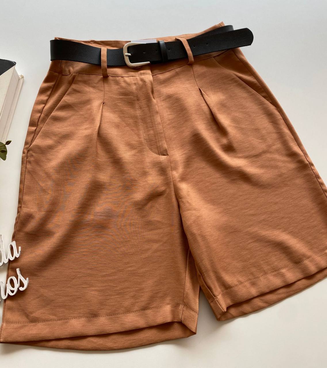 fernandaramosstore com br Bermuda Feminina com Cinto Catarina Caramelo1
