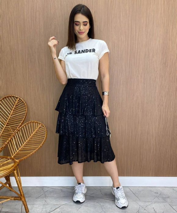fernandaramosstore com br Saia Midi Feminina Bianca de Paetê em Camadas Preta1